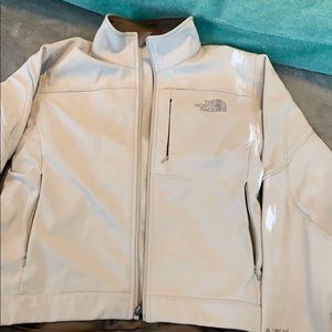 good condition north face jacket